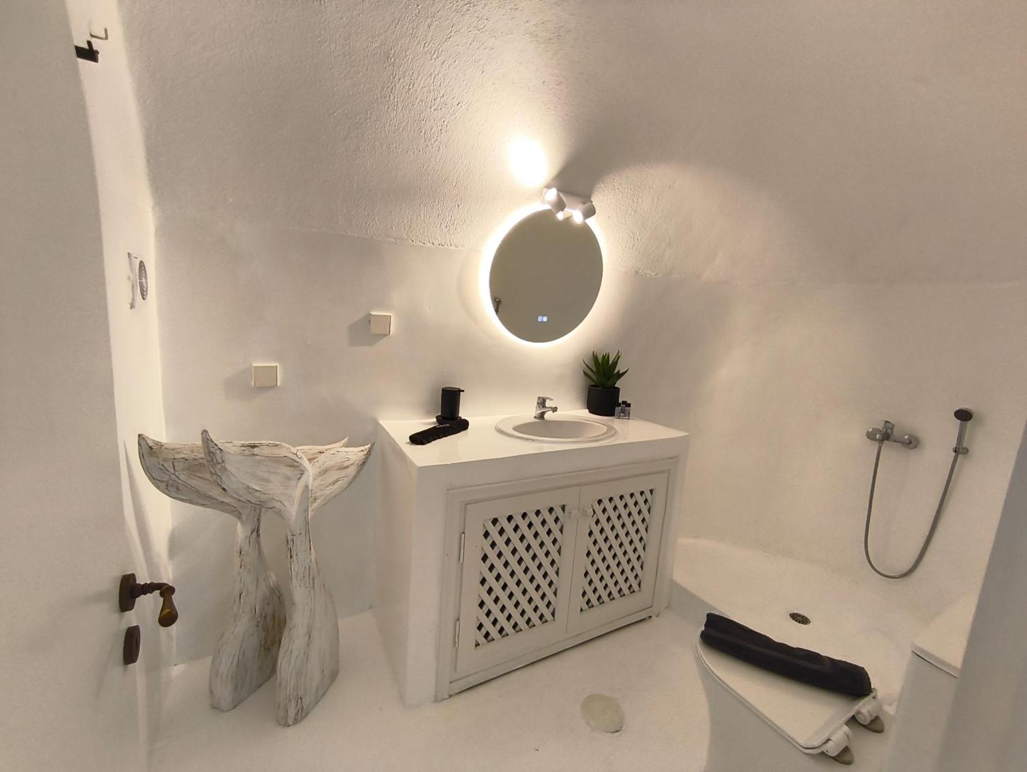 Vóthon The Magic Luxury Cave Suites מראה חיצוני תמונה